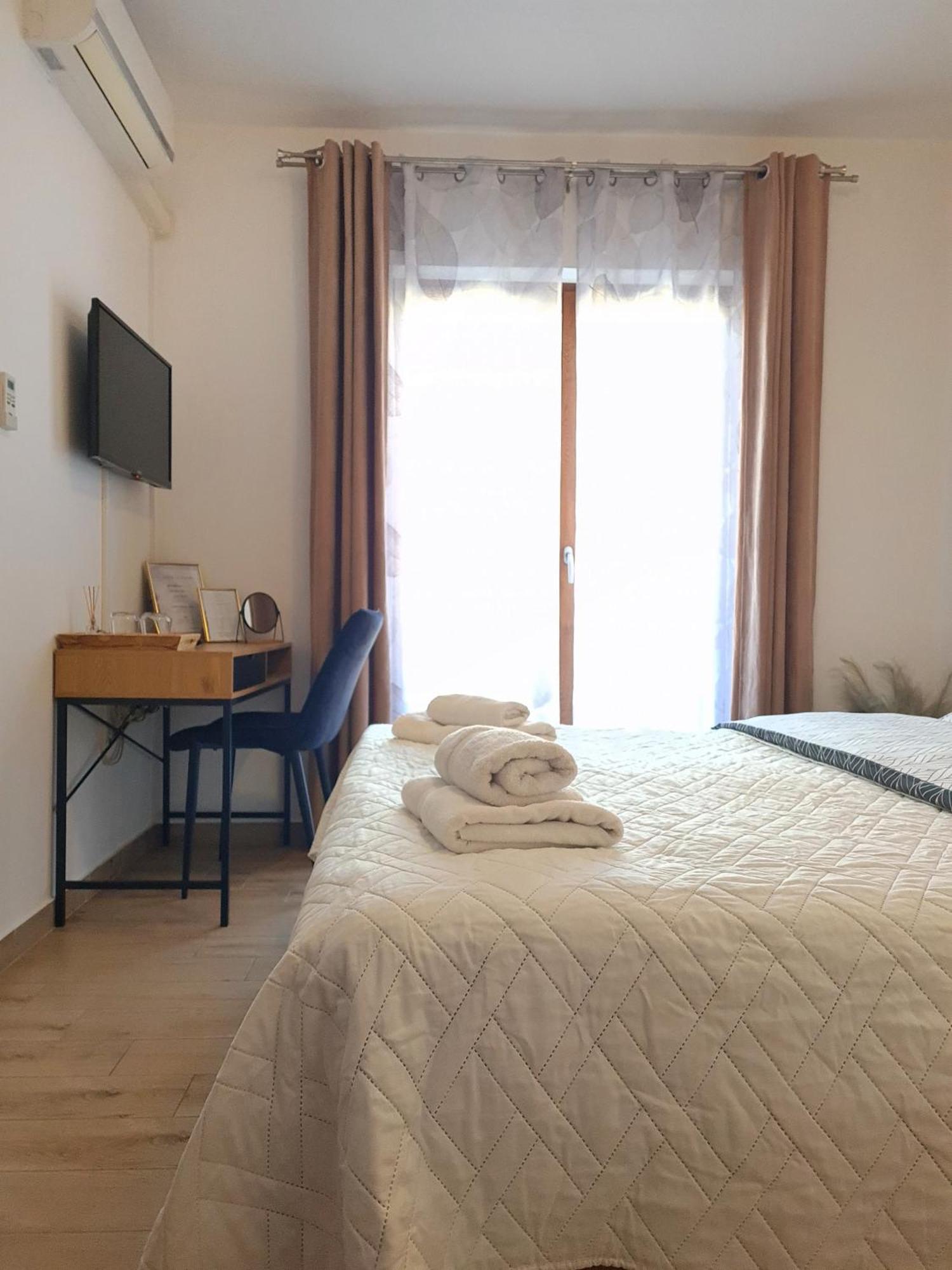 Apartments & Rooms Ivana Rovinj Quarto foto